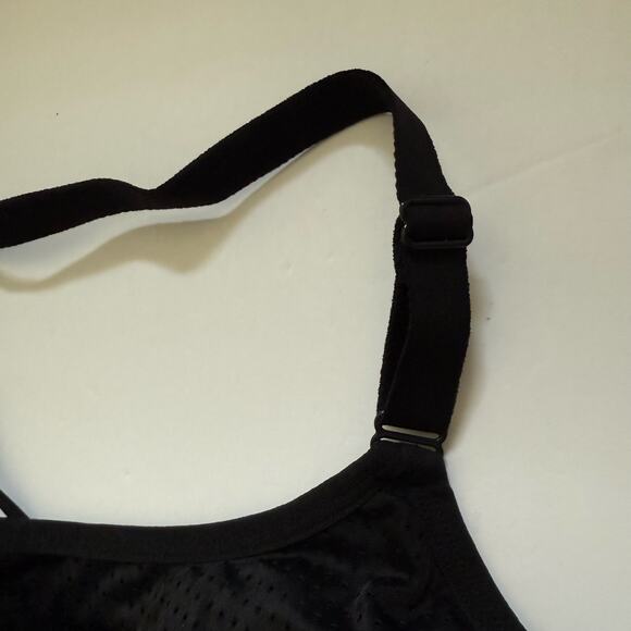Lane Bryant LIVI Active Sports Bra Black Women’s Size 18 Strappy No Wire Comfort - Picture 7 of 13